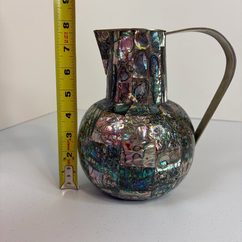 Vintage Abalone Shell Mosaic Pitcher Brass Mother of Pearl Jug Vase Decor 1960s - Picture 8 of 9